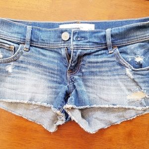 Abercrombie & Fitch short shorts